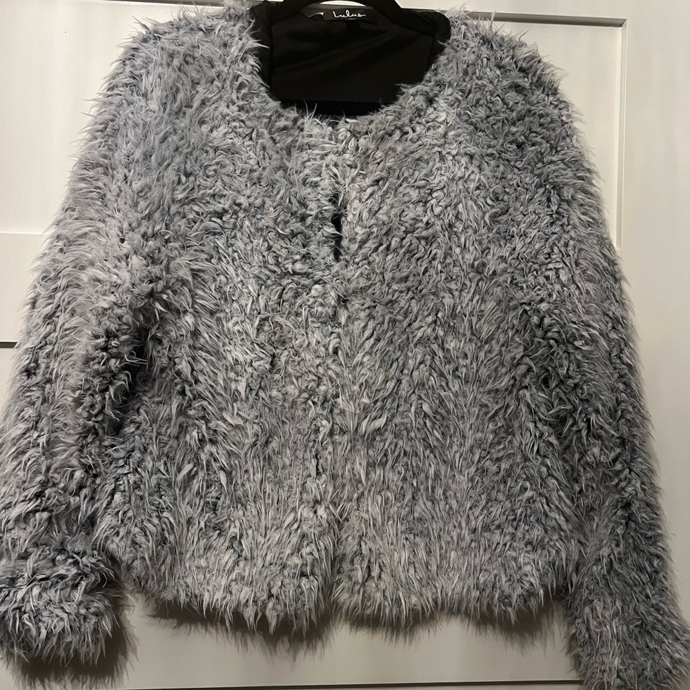 Lulu’s Grant Grey Faux Fur Jacket
